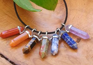 Read more about the article How to utilise your crystal pendant