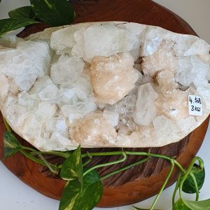 Large Apophyllite, Calcite and Stilbite Specimen – 3 kgs (4)